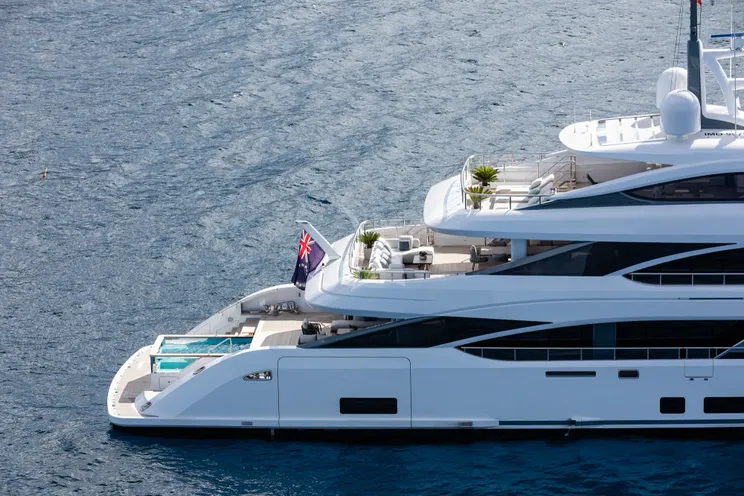 Charter Yacht MINE GAMES - Benetti B.Now 50 - 6 Cabins - Cannes - St Tropez - Nice - Antibes - French Riviera - Monaco