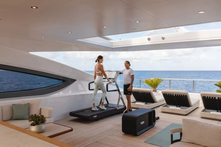 Charter Yacht MINE GAMES - Benetti B.Now 50 - 6 Cabins - Cannes - St Tropez - Nice - Antibes - French Riviera - Monaco