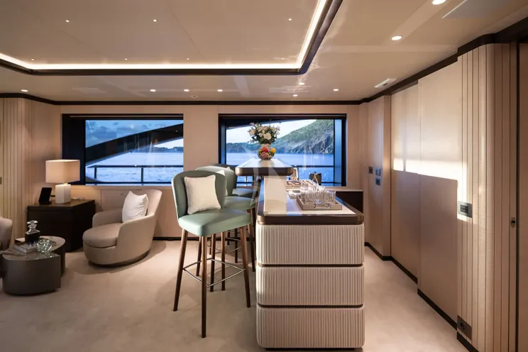 Charter Yacht MINE GAMES - Benetti B.Now 50 - 6 Cabins - Cannes - St Tropez - Nice - Antibes - French Riviera - Monaco