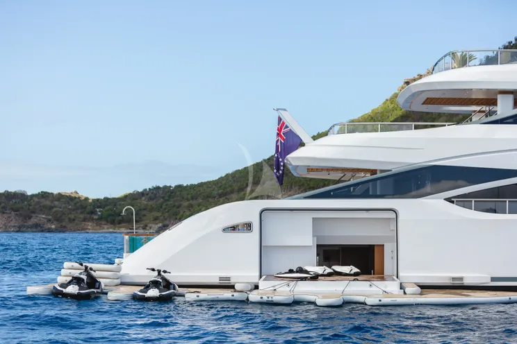 Charter Yacht MINE GAMES - Benetti B.Now 50 - 6 Cabins - Cannes - St Tropez - Nice - Antibes - French Riviera - Monaco