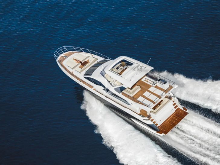 MINEIRA Azimut 72 - cruising aerial shot MINEIRA Azimut 72 - cruising aerial shot