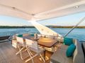 MINEIRA Azimut 72 - flybridge dining area MINEIRA Azimut 72 - flybridge dining area