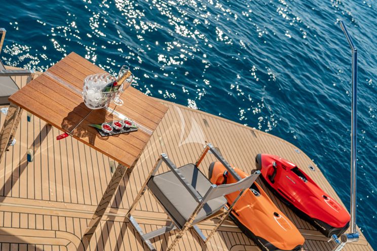 Charter Yacht MINOU - Canados 86 - 4 Cabins - Naples - Sorrento - Ischia - Capri - Positano - Amalfi Coast - Italy