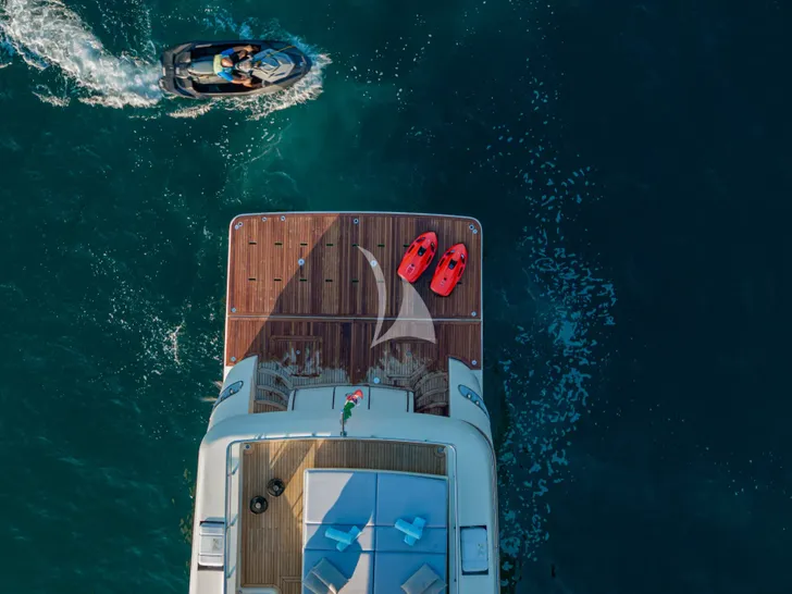 MINOU Canados 86 - water toys MINOU Canados 86 - water toys