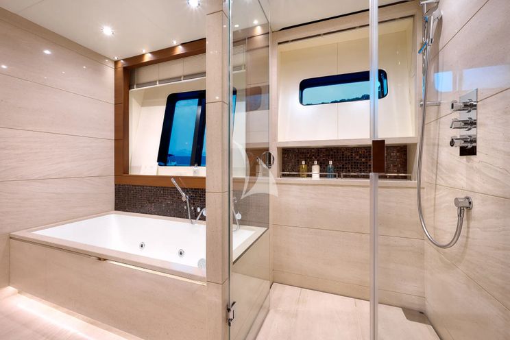 Charter Yacht MIRAGE IV - Princess 40m - 6 Cabins - Split - Dubrovnik - Hvar - Croatia