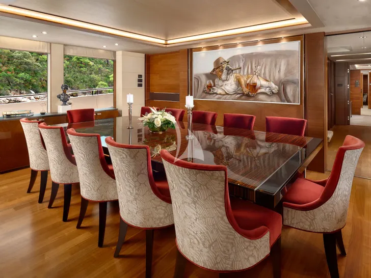 MIRAGE IV Princess 40m - main dining area MIRAGE IV Princess 40m - main dining area