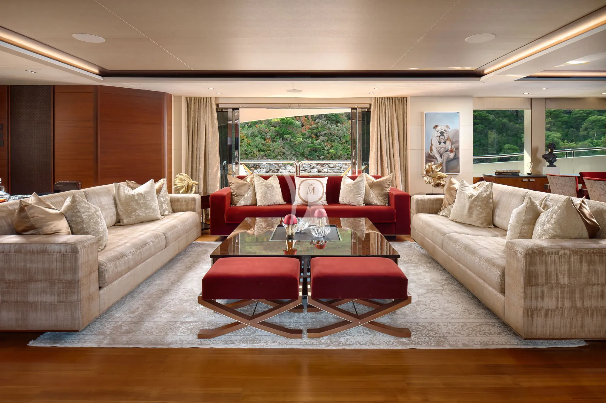 MIRAGE IV Princess 40m - saloon lounge seats