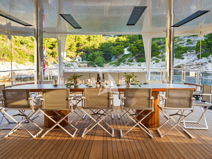 MARALLURE Custom Sailing Yacht 41m aft alfresco dining area