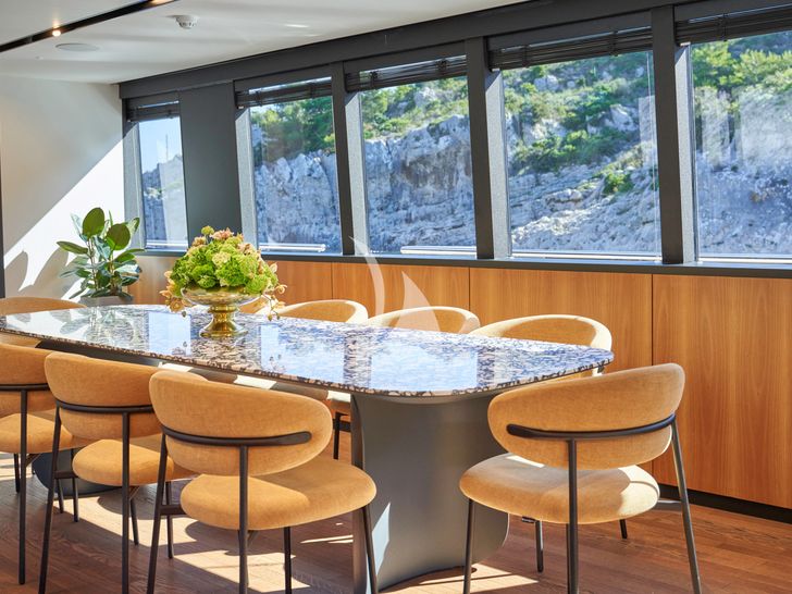MARALLURE Custom Sailing Yacht 41m - indoor dining area MARALLURE Custom Sailing Yacht 41m - indoor dining area