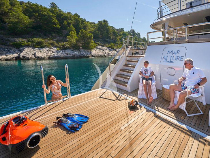 MARALLURE Custom Sailing Yacht 41m - swimming platform MARALLURE Custom Sailing Yacht 41m - swimming platform