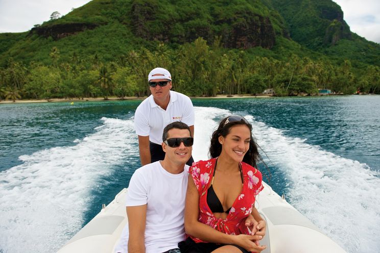 Charter Yacht MISS KULANI - 4 Cabins - Tahiti - Bora Bora - South Pacific