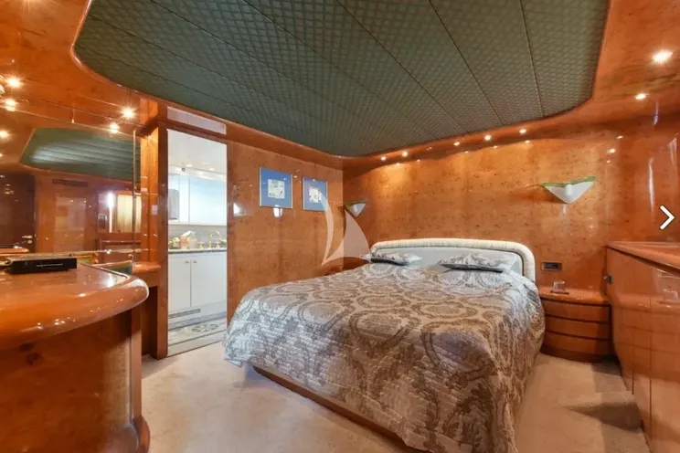 Charter Yacht MISS CANDY - Versilcraft 30m - 4 Cabins - Cannes - Monaco - St Tropez - Nice - French Riviera