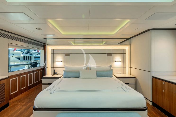 Charter Yacht MISS MICHELLE - Horizon RP122 - 4 Cabins - Nassau - Exumas - Bahamas