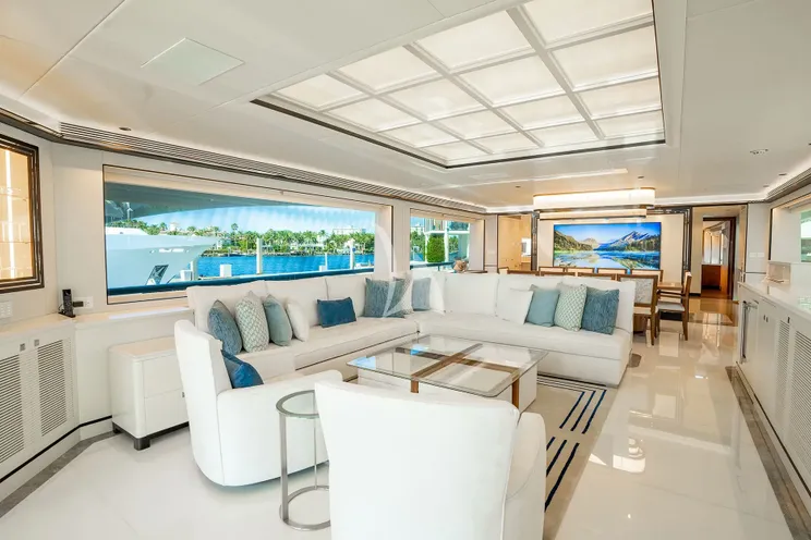 Charter Yacht MISS MICHELLE - Horizon RP122 - 4 Cabins - Nassau - Exumas - Bahamas
