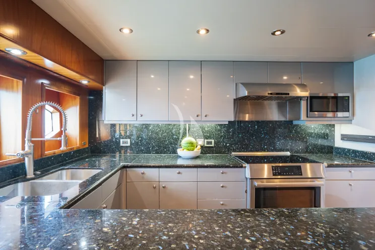 Charter Yacht MISS STEPHANIE - Richmond 142 - 6 Cabins - Nassau - Exumas - Bahamas