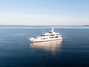MY LITTLE VIOLET - Abeking&Rasmussen 149 - 5 Cabins - Cannes - Monaco - Genoa - Porto Cervo MY LITTLE VIOLET - Abeking&Rasmussen 149 - 5 Cabins - Cannes - Monaco - Genoa - Porto Cervo