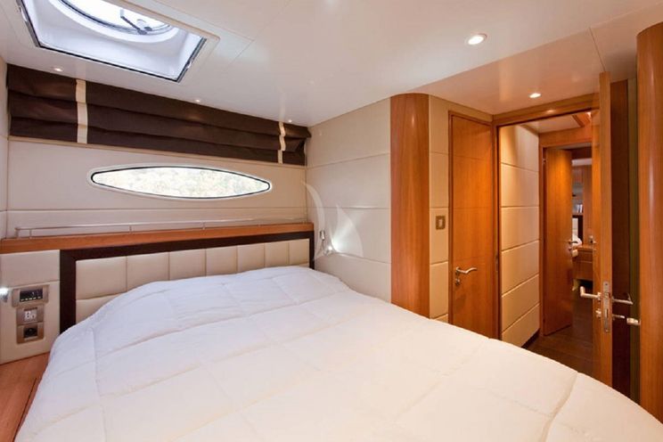 Charter Yacht MOBY DICK - Fountaine Pajot 65 - 5 Cabins - France - Greece - Italy