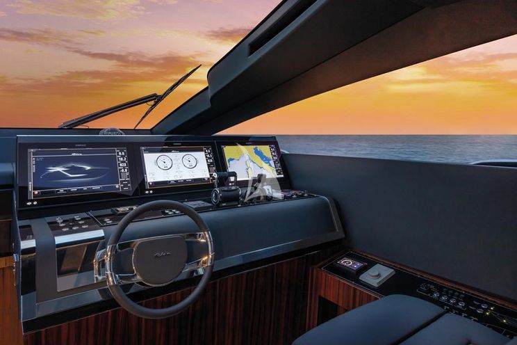 Charter Yacht MONTENAPO - Riva Folgore 88 - 4 Cabins - Naples - Capri - Amalfi Coast - Sardinia - Italy