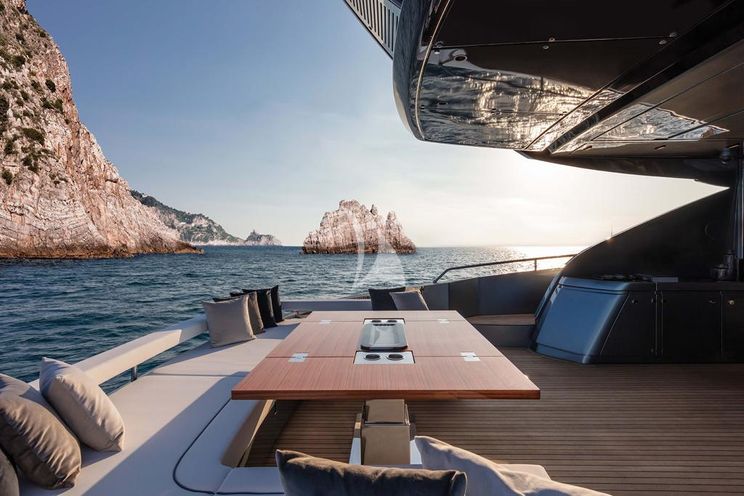 Charter Yacht MONTENAPO - Riva Folgore 88 - 4 Cabins - Naples - Capri - Amalfi Coast - Sardinia - Italy