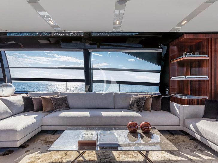 MONTENAPO Riva Folgore 88 - saloon seating area MONTENAPO Riva Folgore 88 - saloon seating area