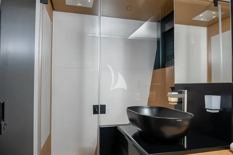 Charter Yacht MOONRAKER - Wally Wallywhy100 - 3 Cabins - Cannes - St Tropez - Nice - Antibes - French Riviera - Monaco