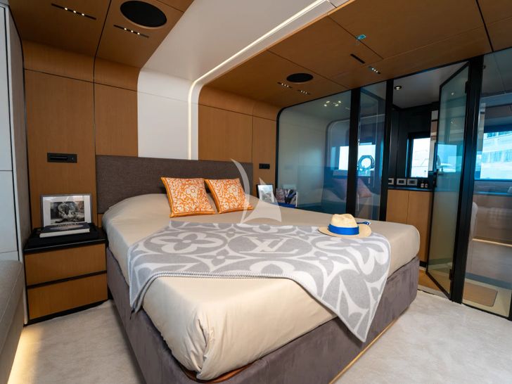 MOONRAKER Wally Wallywhy100 - cabin 2 MOONRAKER Wally Wallywhy100 - cabin 2