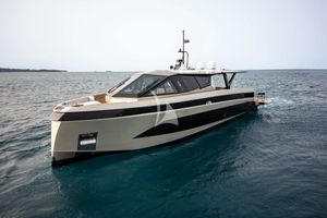 MOONRAKER - Wally Wallywhy100 - 3 Cabins - Cannes - St Tropez - Nice - Antibes - French Riviera - Monaco MOONRAKER - Wally Wallywhy100 - 3 Cabins - Cannes - St Tropez - Nice - Antibes - French Riviera - Monaco