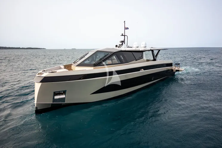 Charter Yacht MOONRAKER - Wally Wallywhy100 - 3 Cabins - Cannes - St Tropez - Nice - Antibes - French Riviera - Monaco