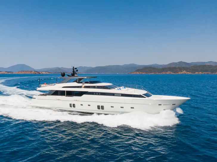 MORNING STAR Sanlorenzo SL118 - cruising MORNING STAR Sanlorenzo SL118 - cruising