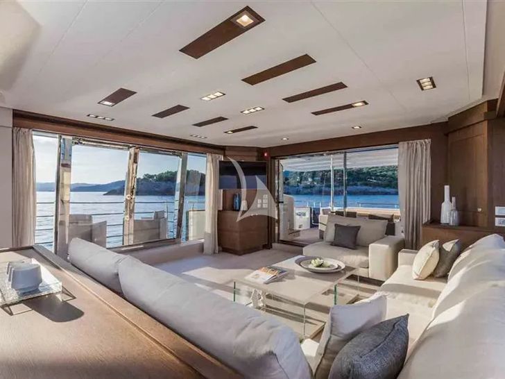 MORNING STAR Ferretti Custom Line 100 - saloon MORNING STAR Ferretti Custom Line 100 - saloon