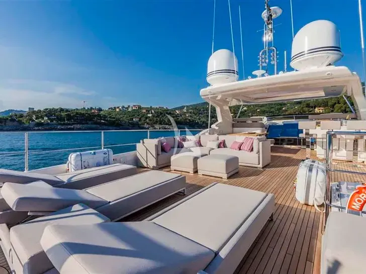 MORNING STAR Ferretti Custom Line 100 - sundeck MORNING STAR Ferretti Custom Line 100 - sundeck