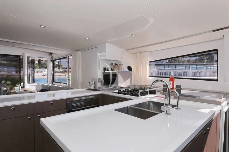 Charter Yacht MOSE - Bali 5.4 - 3 Cabins - 5 Cabins - Palermo - Sicily - Lipari - Aeolian Islands - Italy