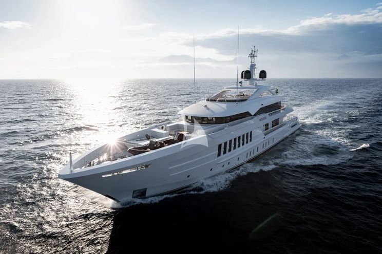 Charter Yacht MOSKITO - Heesen 55m Steel - 6 Cabins - Naples - Capri - Positano - Amalfi Coast - Italy