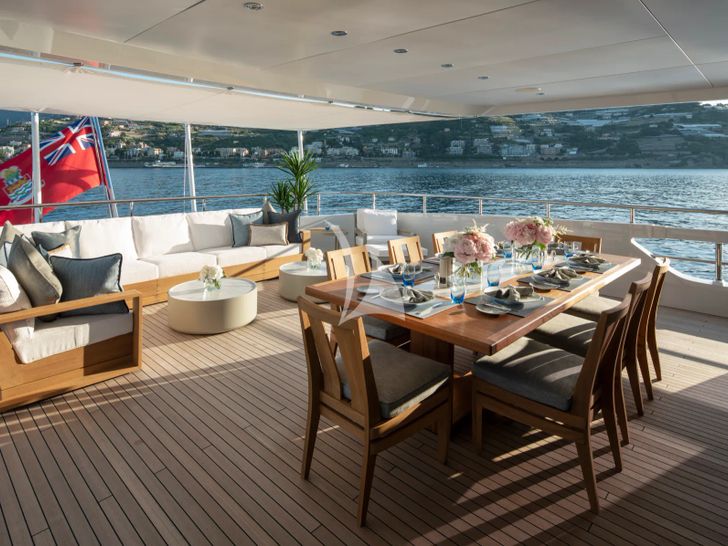 MOSKITO Heesen 55m Steel - main aft deck MOSKITO Heesen 55m Steel - main aft deck