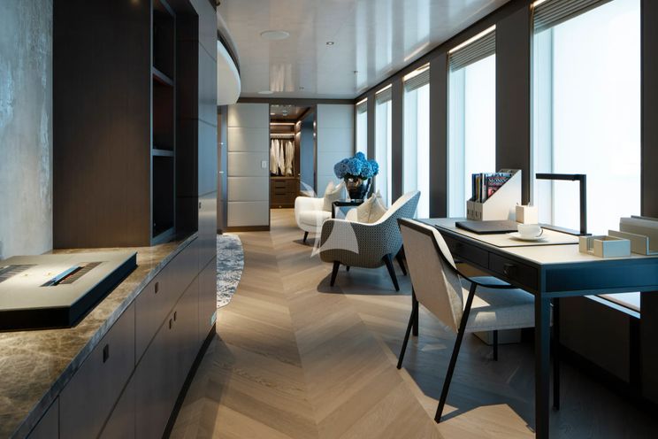 Charter Yacht MOSKITO - Heesen 55m Steel - 6 Cabins - Naples - Capri - Positano - Amalfi Coast - Italy