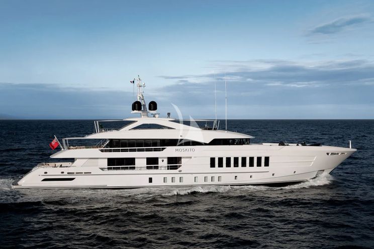 Charter Yacht MOSKITO - Heesen 55m Steel - 6 Cabins - Naples - Capri - Positano - Amalfi Coast - Italy