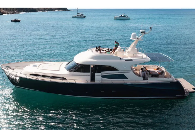 Charter Yacht MOCHI CRAFT 74 - St Barths Day Charter Yacht - Gustavia - Colombier Beach - Shell Beach