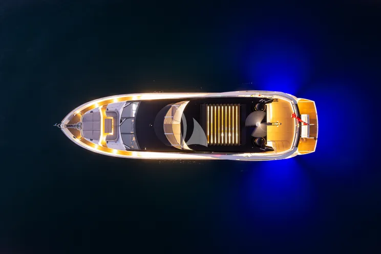 Charter Yacht MOWANA - Sunseeker 86 Yacht - 4 Cabins - Split - Hvar - Dubrovnik - Croatia