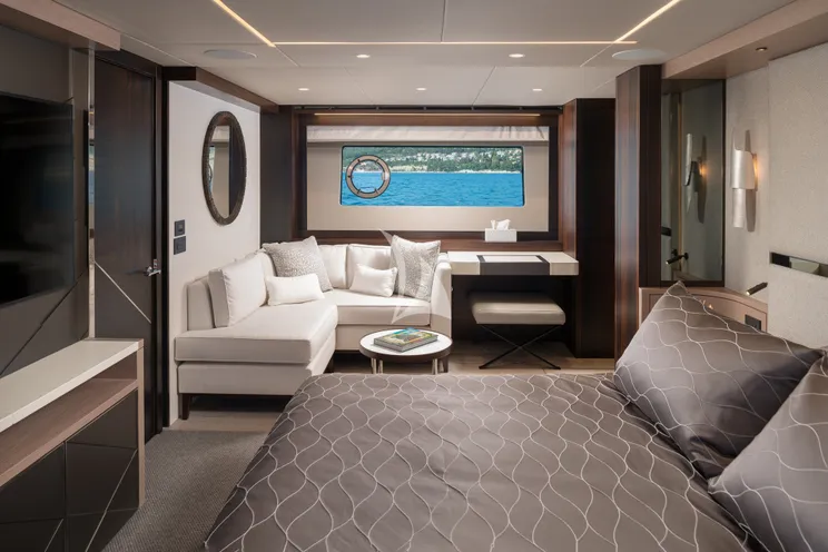 Charter Yacht MOWANA - Sunseeker 86 Yacht - 4 Cabins - Split - Hvar - Dubrovnik - Croatia