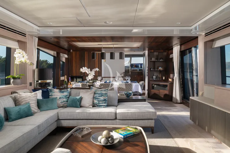 Charter Yacht MOWANA - Sunseeker 86 Yacht - 4 Cabins - Split - Hvar - Dubrovnik - Croatia