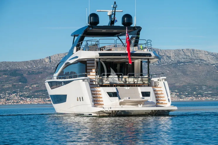 Charter Yacht MOWANA - Sunseeker 86 Yacht - 4 Cabins - Split - Hvar - Dubrovnik - Croatia
