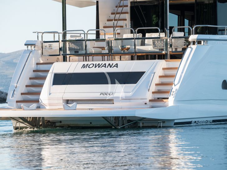 MOWANA Sunseeker 95 - swimming platform MOWANA Sunseeker 95 - swimming platform