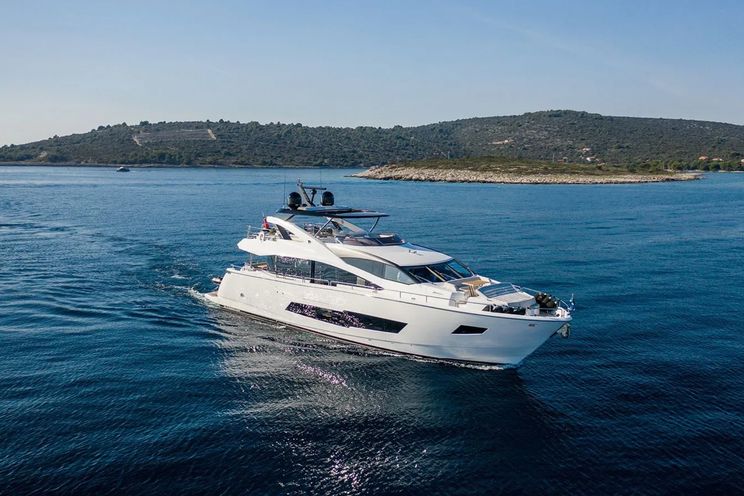 Charter Yacht MOWANA - Sunseeker 86 - 4 Cabins - Split - Trogir - Dubrovnik