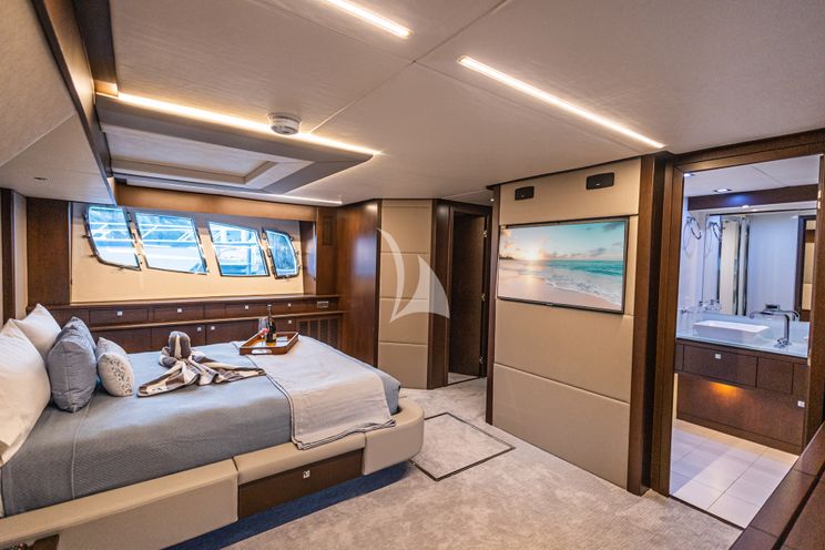 Charter Yacht MOZZ II - Sunseeker 88 Yacht - 4 Cabins - Palma - Mallorca - Ibiza - Menorca - Formentera - Balearics - Spain