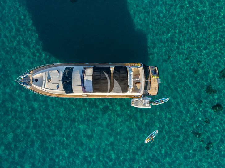 MR CORN Azimut 78 - top aerial shot MR CORN Azimut 78 - top aerial shot