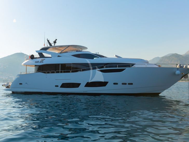 MR K IRISTON Sunseeker 95 Exterior MR K IRISTON Sunseeker 95 Exterior