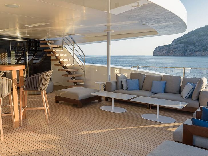 MR T Baglietto 46m bridge deck seating MR T Baglietto 46m bridge deck seating