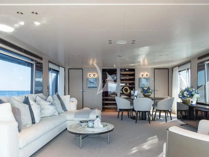 MRS L Custom Line Navetta 30 - main saloon MRS L Custom Line Navetta 30 - main saloon