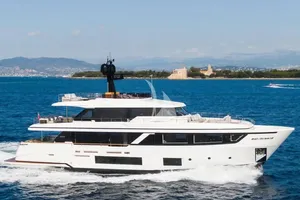 MRS L - Custom Line Navetta 30 - 5 Cabins - Athens - Mykonos - Paros - Cyclades - Greece MRS L - Custom Line Navetta 30 - 5 Cabins - Athens - Mykonos - Paros - Cyclades - Greece