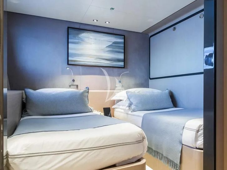 MRS L Custom Line Navetta 30 - twin cabin 2 MRS L Custom Line Navetta 30 - twin cabin 2
